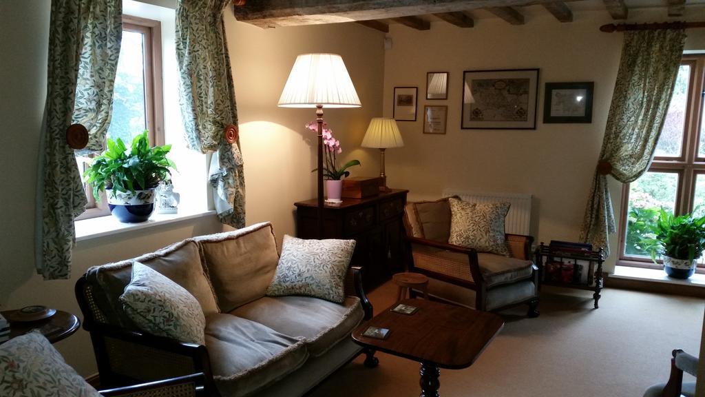 روثين Ty Derw Country House B&B المظهر الخارجي الصورة